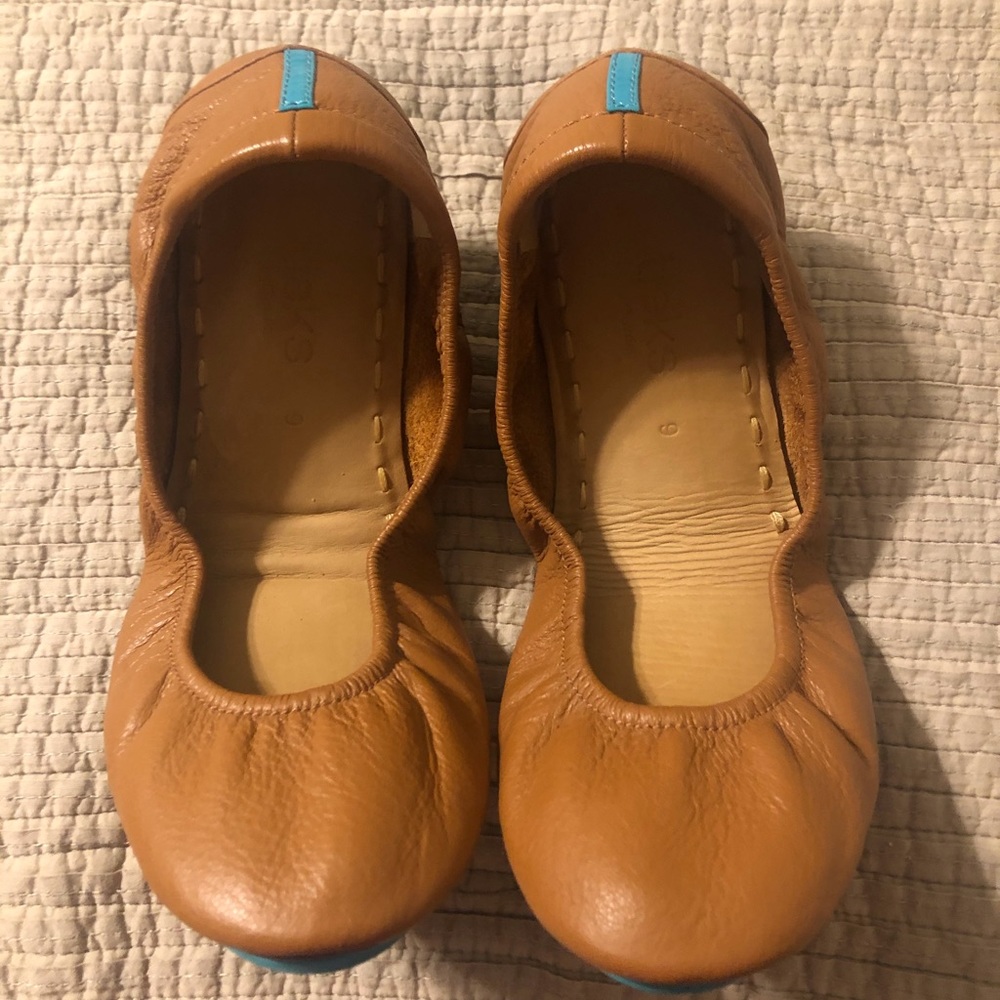 Tieks Chestnut shoes size 9